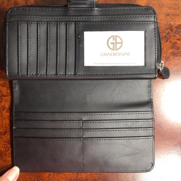 Giani Bernini black hobo with wallet - Picture 5 of 6